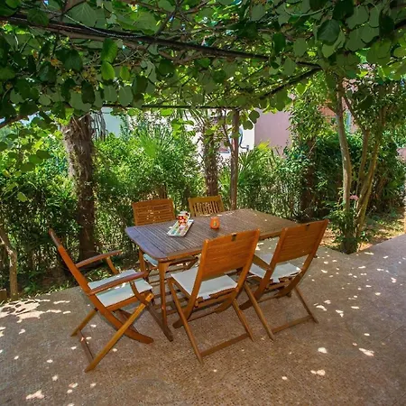 Ferienwohnung Fuer 4 Personen Ca 50 Qm In Cervar-porat, Istrien Istrische Riviera Apartment Porec