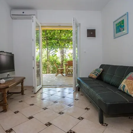Ferienwohnung Fuer 4 Personen Ca 50 Qm In Cervar-porat, Istrien Istrische Riviera Apartment Poreč