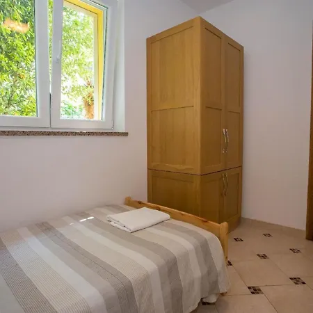 Ferienwohnung Fuer 4 Personen Ca 50 Qm In Cervar-porat, Istrien Istrische Riviera *